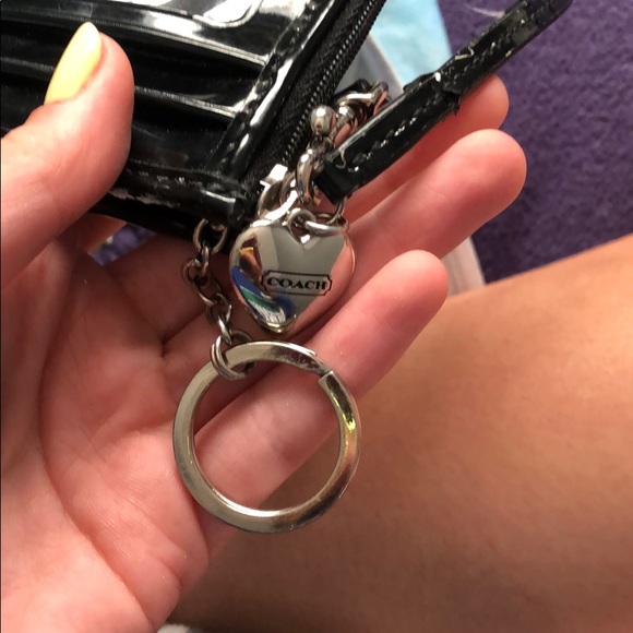 coach wallet - Picture 3 of 5